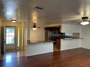 1351 Bugatti Ct in Manteca, CA - Building Photo - Building Photo