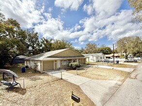 2625 E 32nd Ave in Tampa, FL - Building Photo - Building Photo