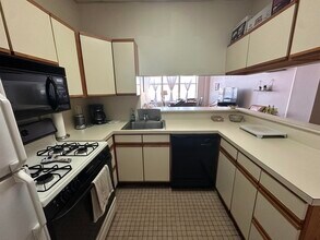 223 Bloomfield St in Hoboken, NJ - Building Photo - Building Photo