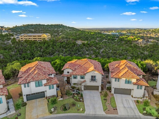 211 Honey Creek Ct in Austin, TX - Building Photo - Building Photo