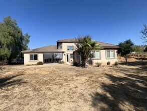 19935 Lakeridge Dr in Perris, CA - Building Photo - Building Photo