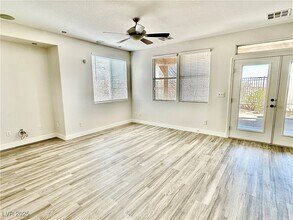 2773 Drumlanrig St in Henderson, NV - Building Photo - Building Photo