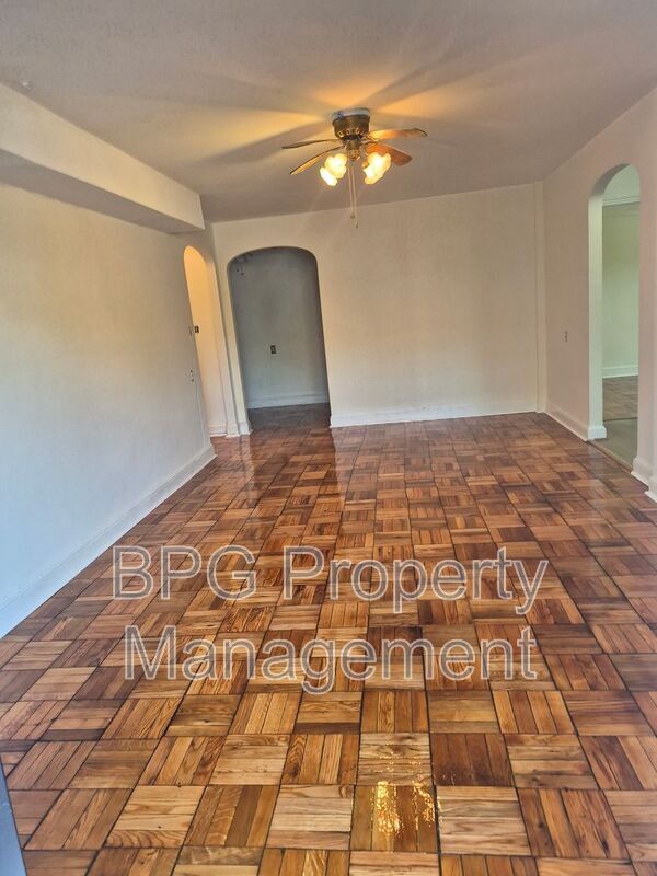 property at 2634 Langston Blvd.