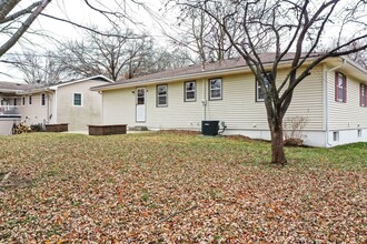 1923 Lion Rd in St. Joseph, MO - Building Photo - Building Photo