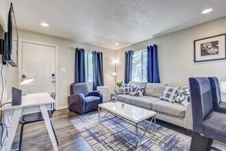 1363 Pierce St in Lakewood, CO - Building Photo - Building Photo