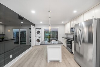 1418 Vermont St in Houston, TX - Building Photo - Building Photo