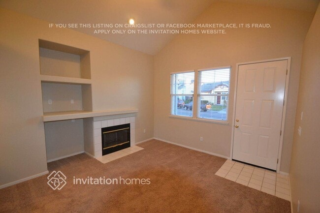 6801 Hampton Cove Way in Sacramento, CA - Foto de edificio - Building Photo