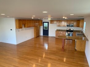 4635 Lindblade Dr in Culver City, CA - Building Photo - Building Photo