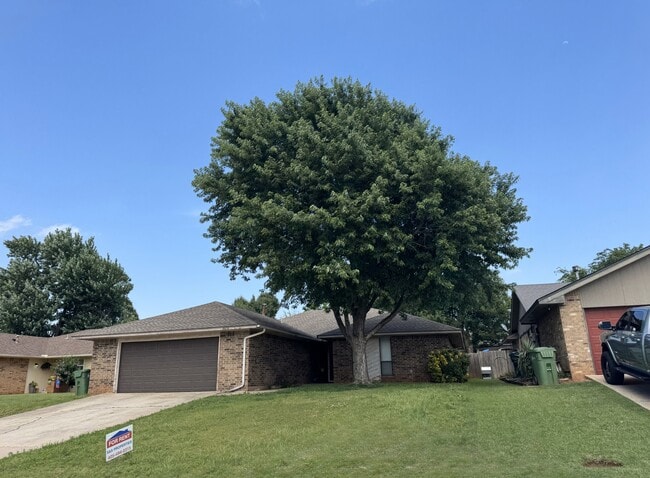 property at 1820 Greenway Ave
