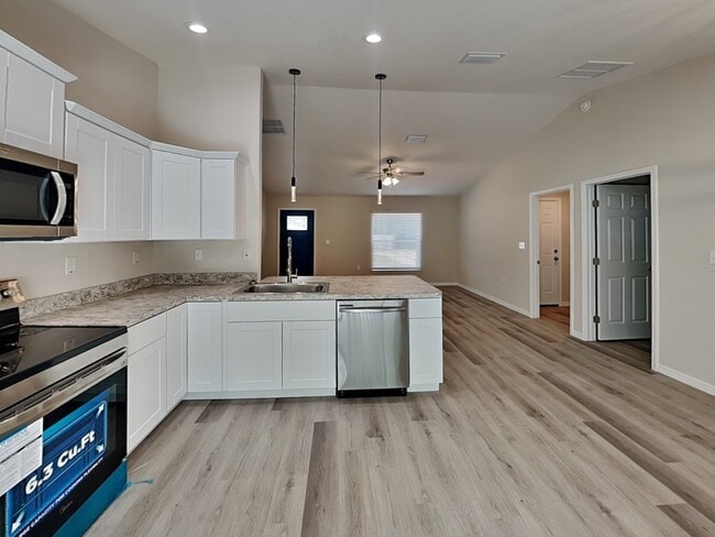 27 Pine Cir in Ocala, FL - Building Photo - Building Photo