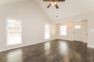 1056 Grove Landing Ln in Grovetown, GA - Building Photo - Building Photo