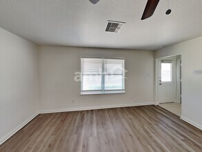 9422 Ivory Trail Ln in Rosharon, TX - Building Photo - Building Photo