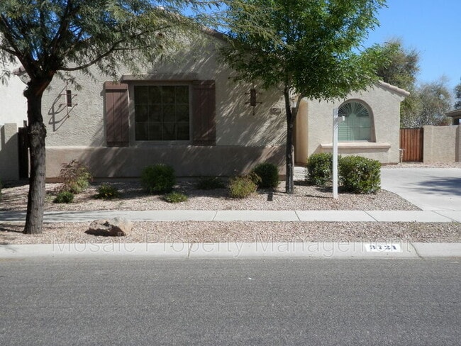 property at 3721 S Vineyard Ave