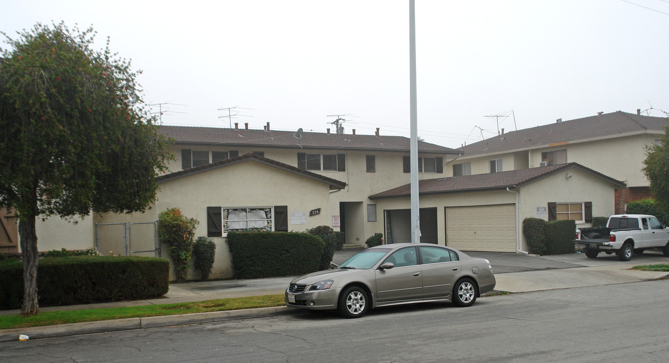 336 E Orlando Way in Covina, CA - Building Photo