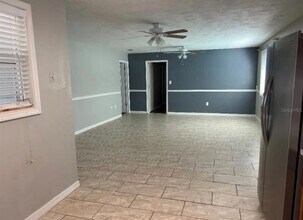 1431 SE 42nd Pl in Gainesville, FL - Building Photo - Building Photo