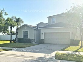 12513 Belcroft Dr in Riverview, FL - Building Photo
