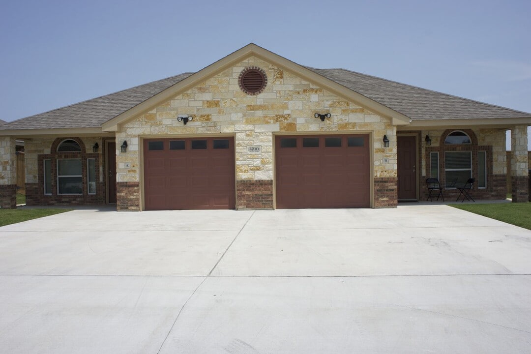 4700 Passion Flower Loop in Killeen, TX - Building Photo