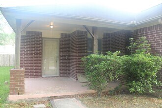 1726 Serenata Ln in Humble, TX - Building Photo - Building Photo