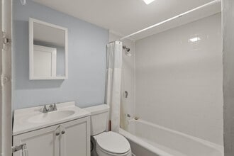 35 Bay State Rd, Unit BF in Boston, MA - Foto de edificio - Building Photo