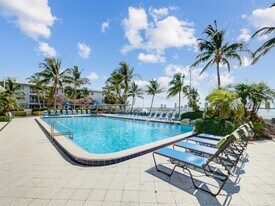 Marina Key in Palm Beach Gardens, FL - Building Photo