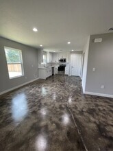612-622 W Coffin St in Denison, TX - Building Photo - Building Photo