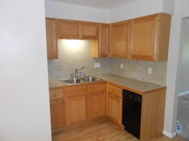 304 Center Ave, Unit 4 in Sheboygan, WI - Building Photo