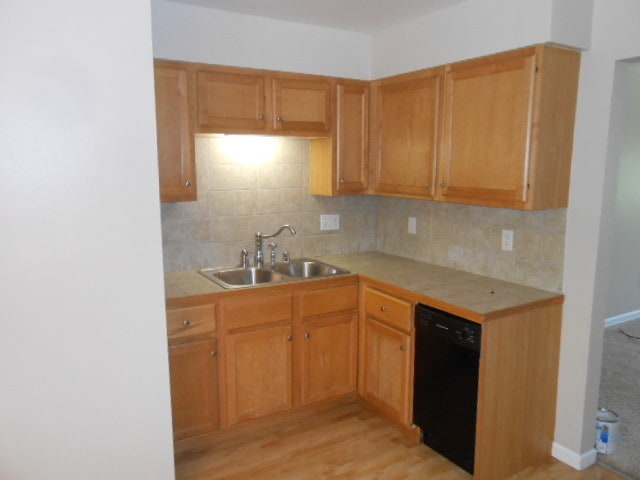 304 Center Ave, Unit 4 in Sheboygan, WI - Foto de edificio
