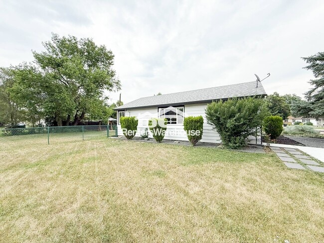 5505 Brentwood St in Arvada, CO - Building Photo - Building Photo