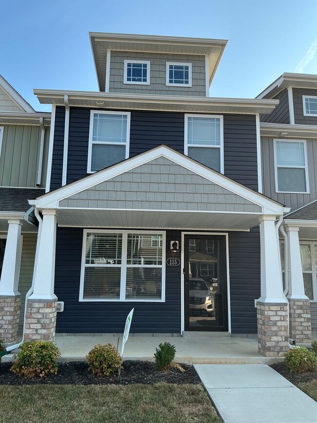 115 Davis Rdg Ln in Clarksville, TN - Building Photo - Building Photo