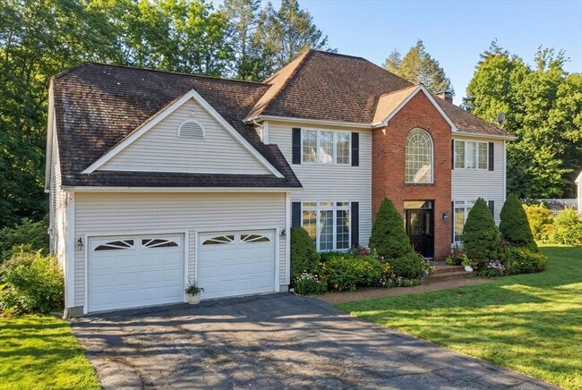 48 Blue Hills Dr in Guilford, CT - Building Photo - Building Photo