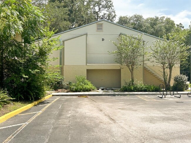 1015 SW 9th St in Gainesville, FL - Building Photo - Building Photo