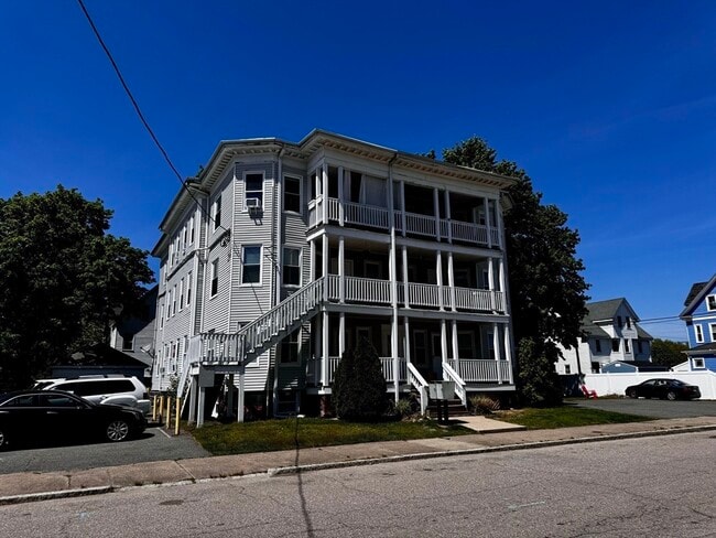 11 John St in Attleboro, MA - Building Photo - Building Photo