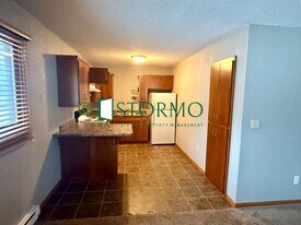 519 14th St S, Unit 1 in St. Cloud, MN - Building Photo