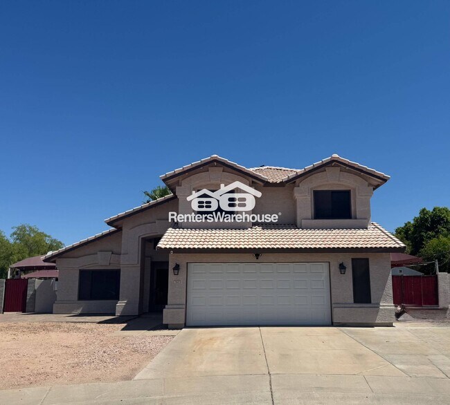 property at 760 S Kenneth Pl