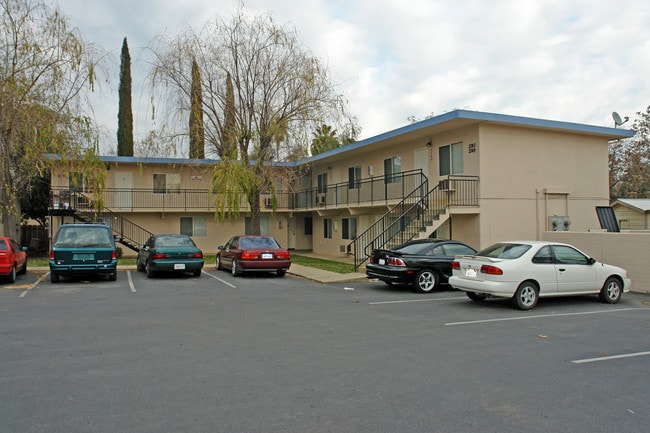 Park View Apartments in Redding, CA - Foto de edificio - Building Photo