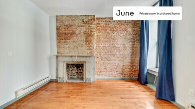 Private bedroom in 2 bed/1 bath Home in New York, NY - Building Photo - Building Photo