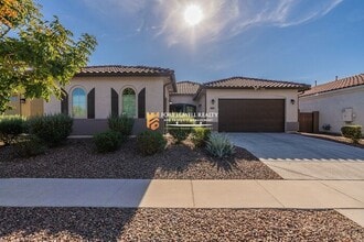 2811 W Pollack St in Phoenix, AZ - Foto de edificio - Building Photo