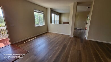2012 Chetwood Dr in Petaluma, CA - Building Photo - Building Photo