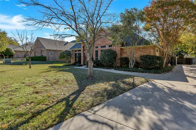 712 Smokerise Cir in Denton, TX - Foto de edificio - Building Photo