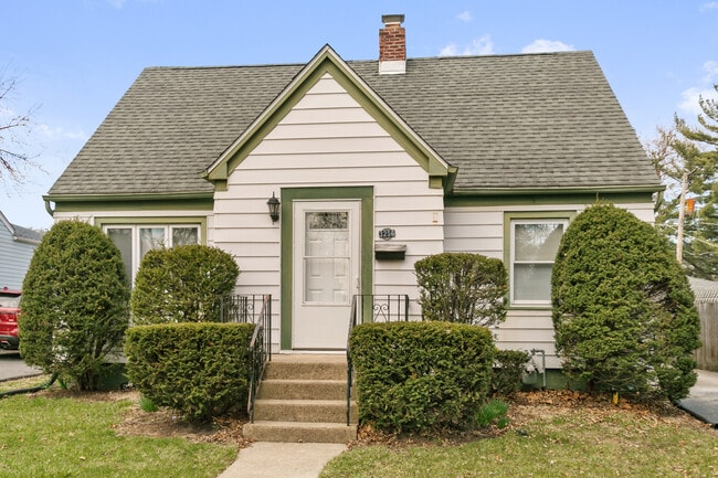 3256 186th St in Lansing, IL - Building Photo - Building Photo