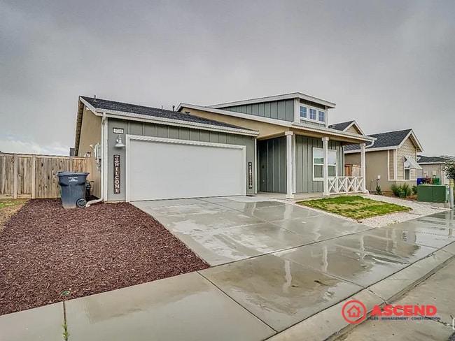 9709 Crystal Falls Ln in Shafter, CA - Building Photo - Building Photo