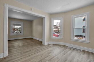 395 Hampshire St in Buffalo, NY - Foto de edificio - Building Photo