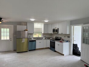 2810 SW 16th Pl in Ocala, FL - Building Photo - Building Photo