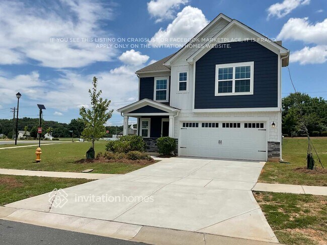property at 2618 Brunson Ct