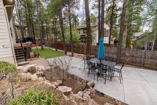 3865 S Big Sky Trail in Flagstaff, AZ - Building Photo - Building Photo
