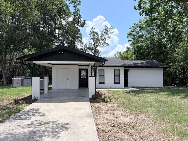 11 Bahia Ct Loop
