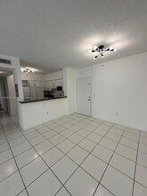 5099 NW 7th St in Miami, FL - Building Photo - Building Photo