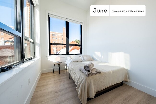 property at 2147 P St NW