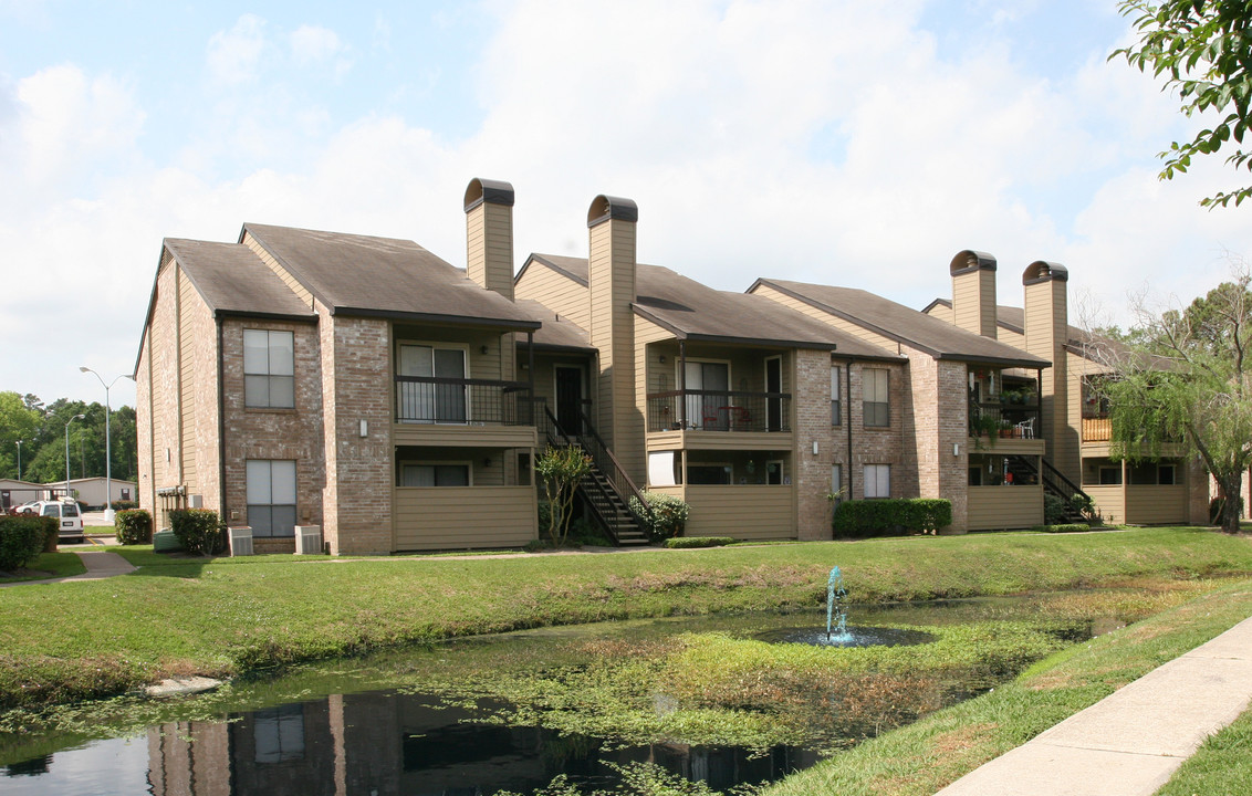 Deer Springs 55+ Senior Living in Humble, TX - Building Photo