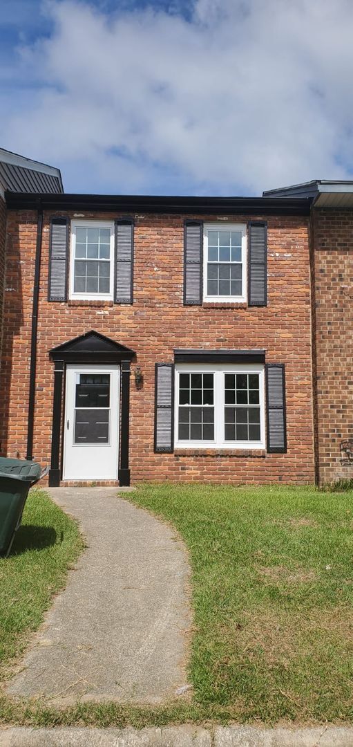 property at 1249 Fairway Terrace